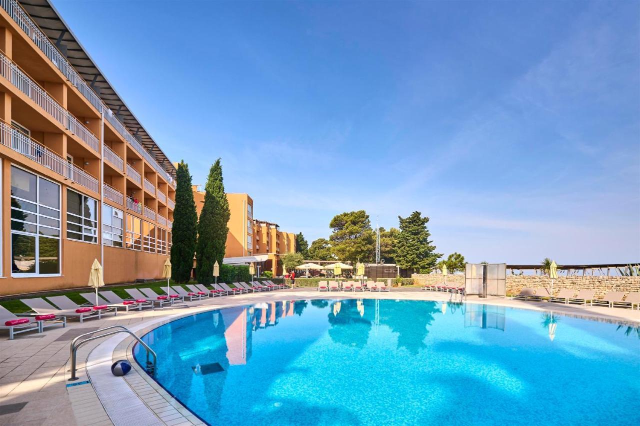Residence Umag Plava Laguna Exterior photo