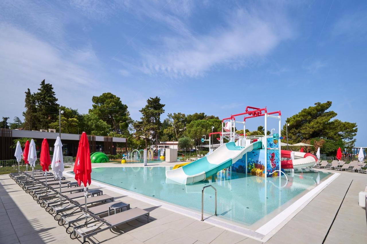 Residence Umag Plava Laguna Exterior photo