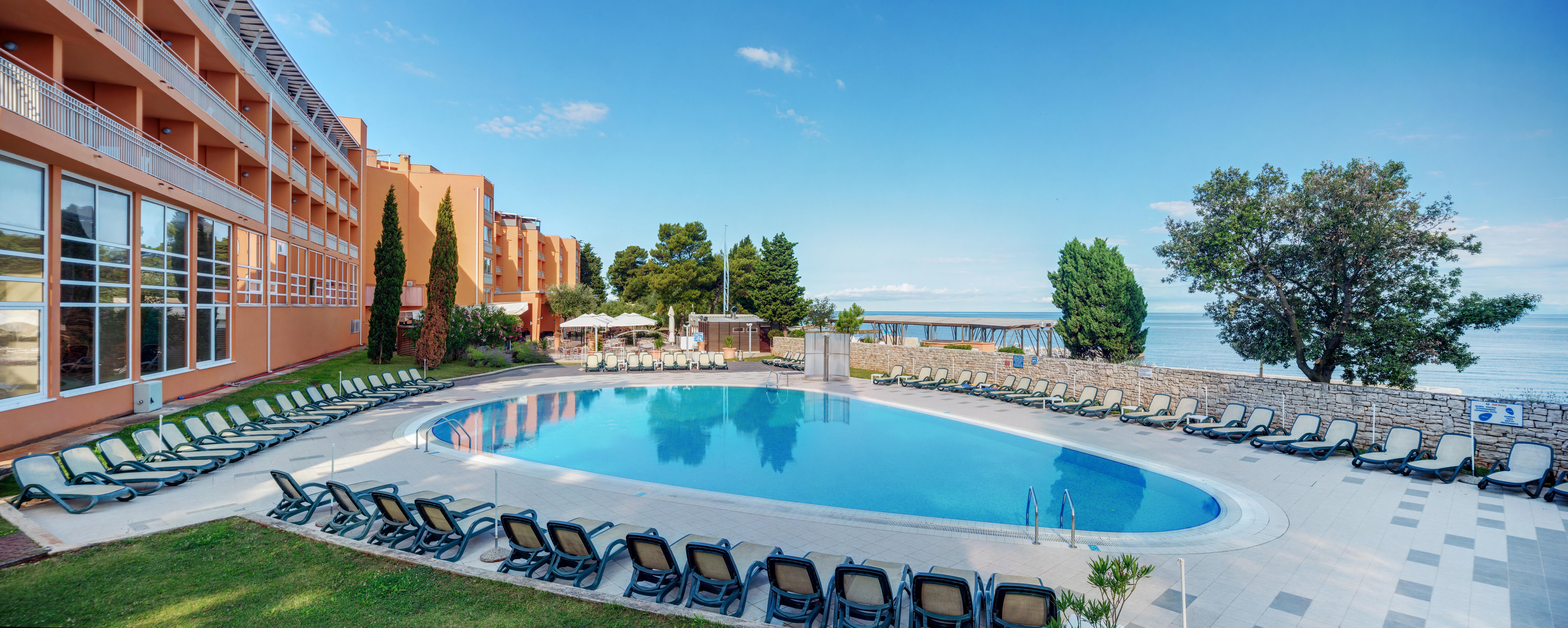 Residence Umag Plava Laguna Exterior photo