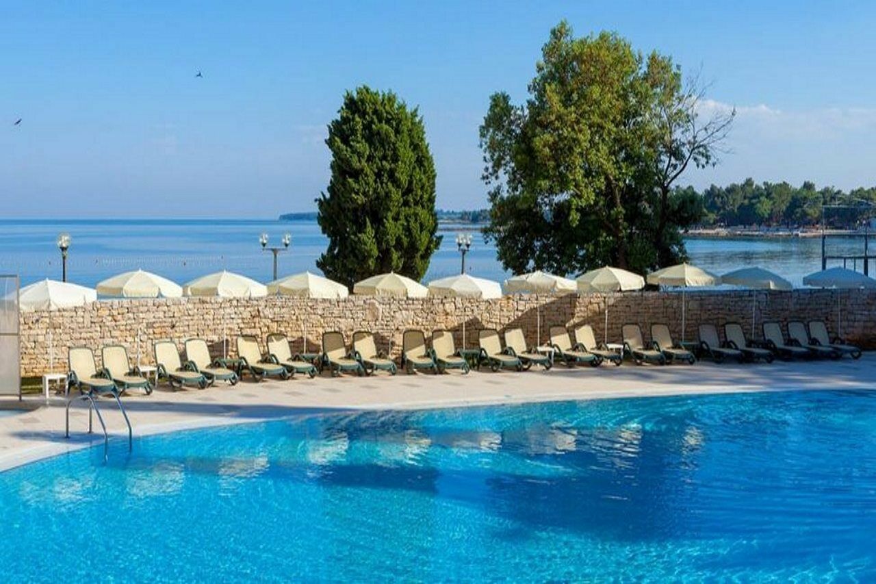 Residence Umag Plava Laguna Exterior photo